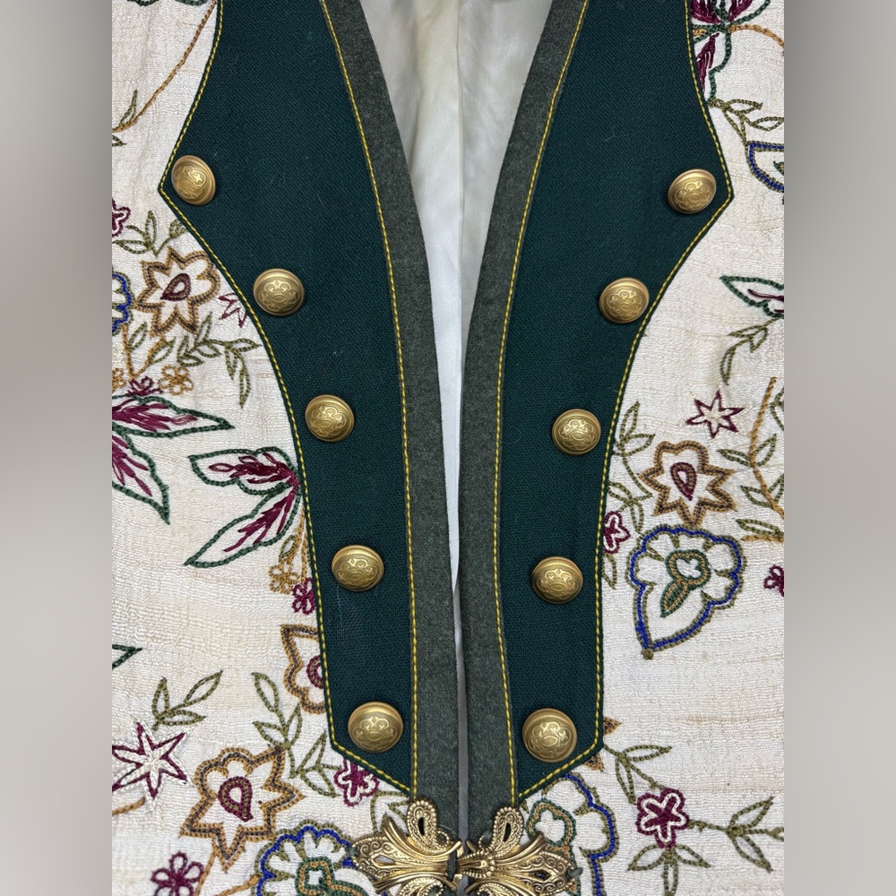 Vintage Helene Straber Silk Embroidered Puff Sleeve Crop Jacket Size 38 US 8 - Picture 15 of 15